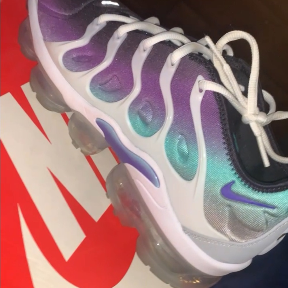 “Grape” Nike Vapormax plus
